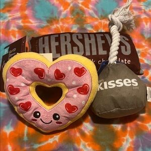 Plush Donut Heart & Hershey’s Kisses Plush Toy Set